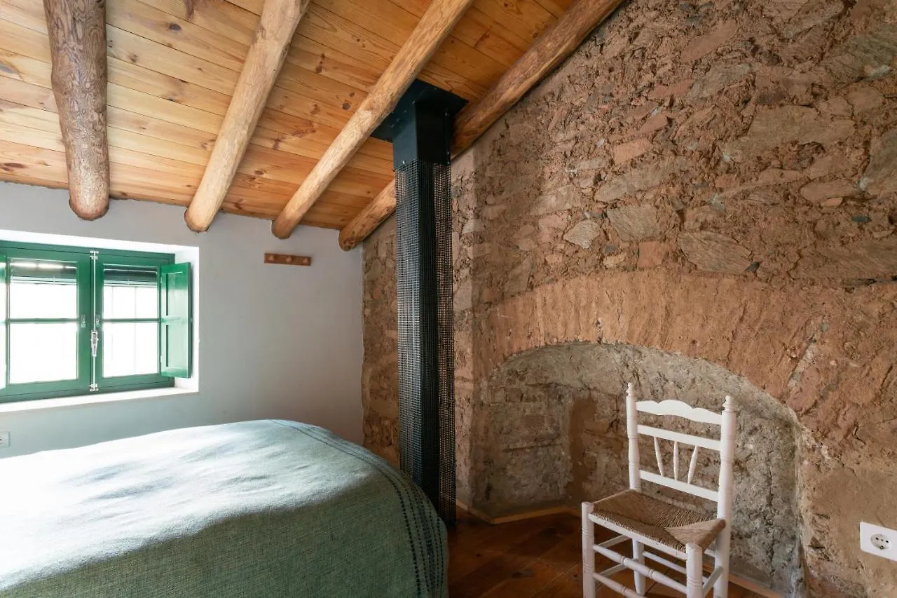 Country house Casa De Los Curas, Chimenea 2 Hab 4 Pers Max Puerto de la Laja Spain